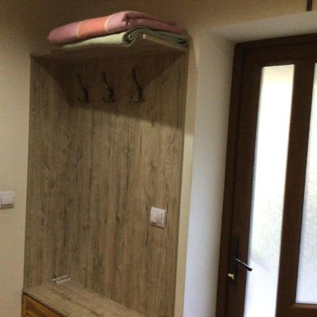 Flat Διαμέρισμα Γιαρέμτσε Εξωτερικό φωτογραφία