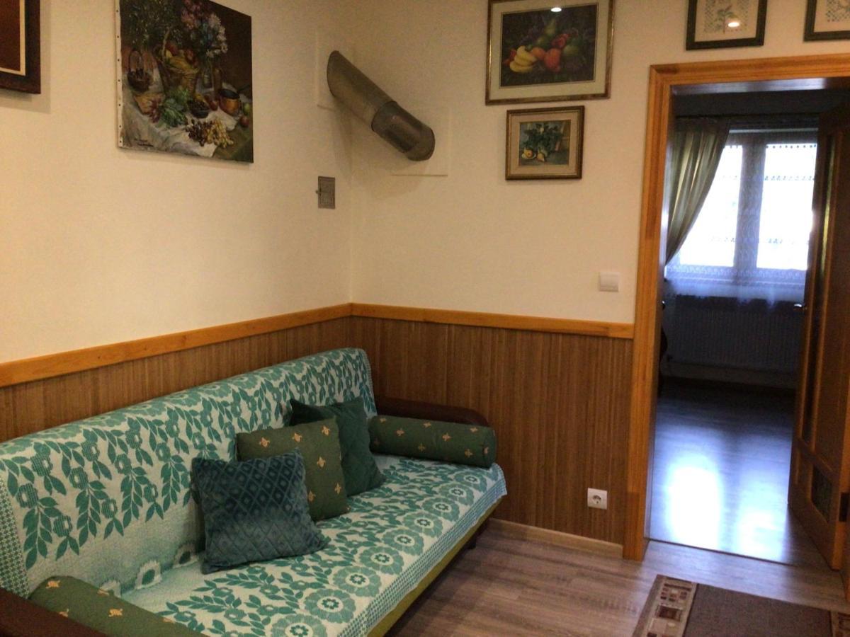 Flat Διαμέρισμα Γιαρέμτσε Εξωτερικό φωτογραφία